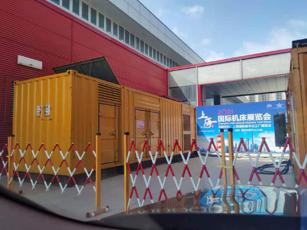来宾发电车出租-发电机无电压或电压太低怎么办？