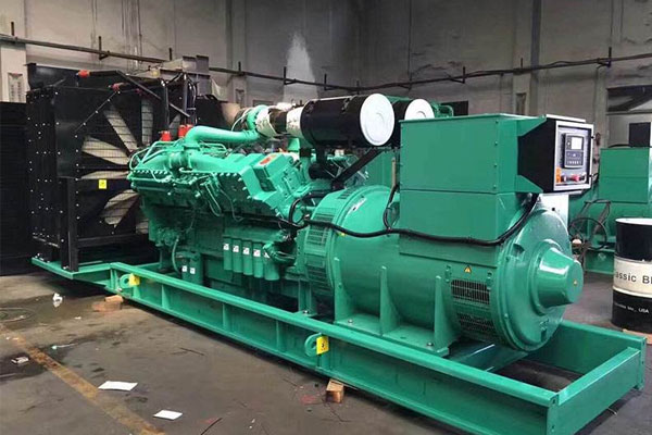 来宾温度对电压测量结果的具体影响程度是多少？