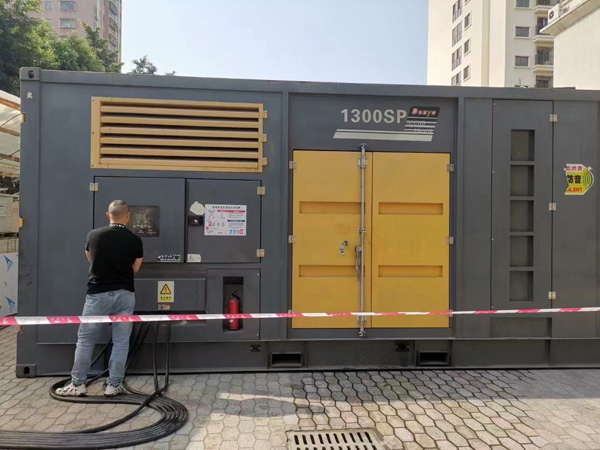 来宾延长空气滤清器使用寿命的注意事项